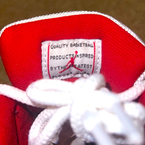 Retro 11 "Cherry" - Picture 5 of 5